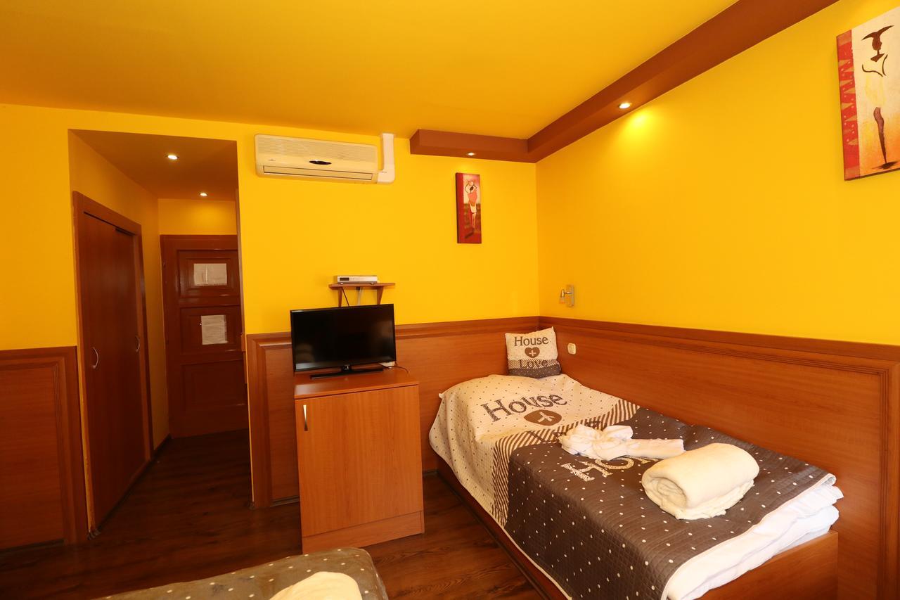 Bed and Breakfast Székelykert Panzió à Miskolc Extérieur photo
