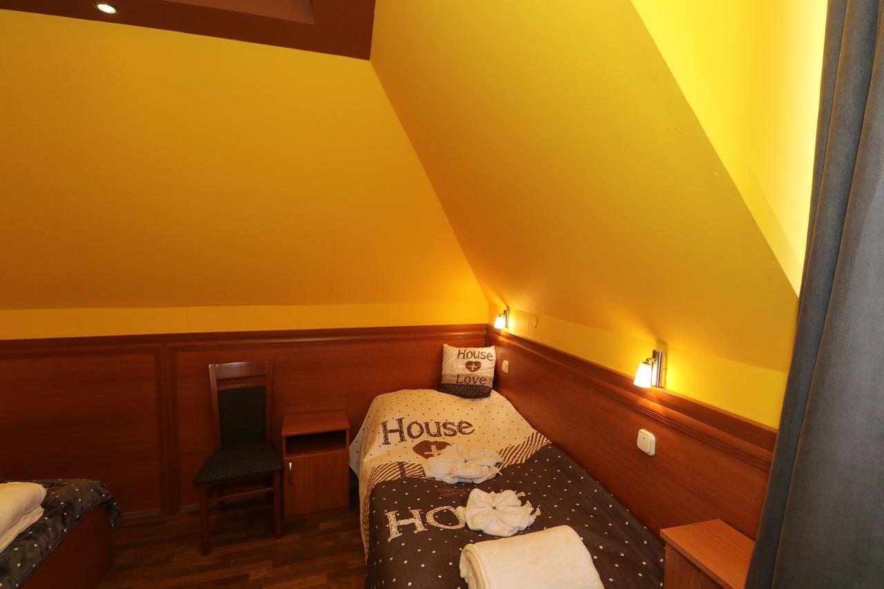 Bed and Breakfast Székelykert Panzió à Miskolc Extérieur photo