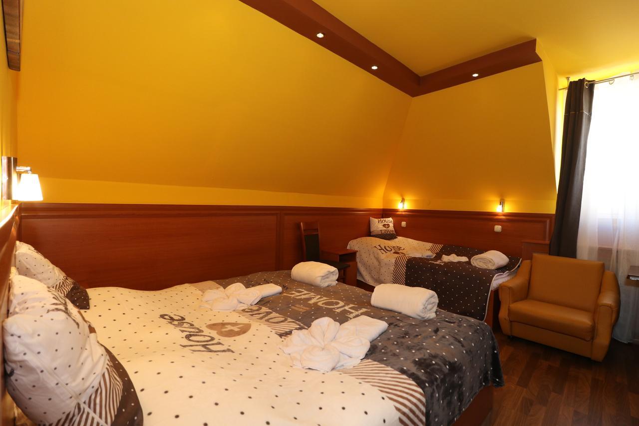 Bed and Breakfast Székelykert Panzió à Miskolc Extérieur photo