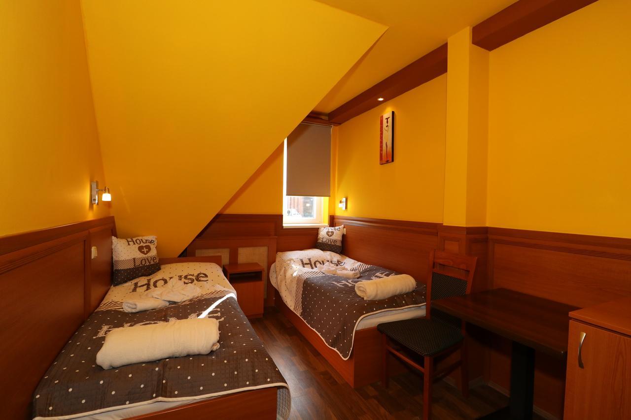 Bed and Breakfast Székelykert Panzió à Miskolc Extérieur photo