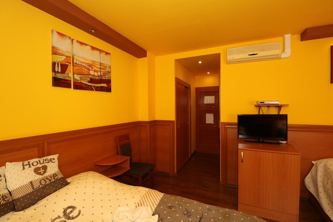Bed and Breakfast Székelykert Panzió à Miskolc Extérieur photo