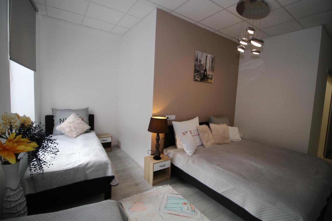Bed and Breakfast Székelykert Panzió à Miskolc Extérieur photo